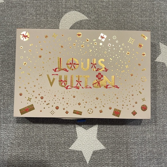 New Louis Vuitton mini pochette 2023 Xmas Edition - Picture 9 of 9